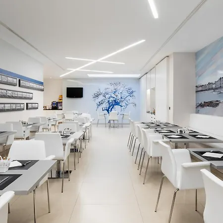 Eurostars Blue Coruna آكورونيا